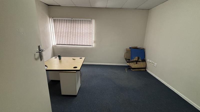 To Let commercial Property for Rent in Marconi Beam Industria Western Cape